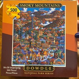 🔥NWT 500pc Gatlinburg Tennessee jigsaw puzzle